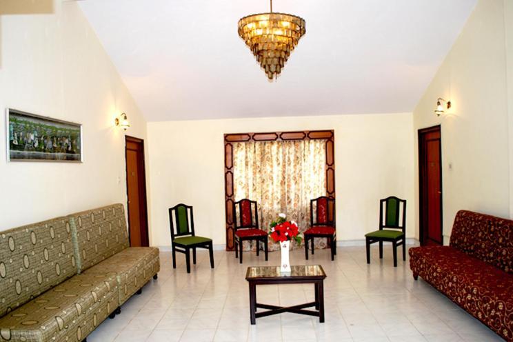 Hotel Sapphire Grand Ooty Luaran gambar