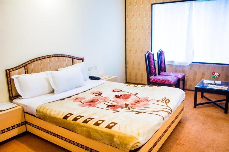Hotel Sapphire Grand Ooty Luaran gambar